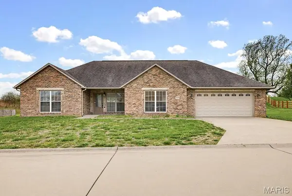 330 Briar Crest Drive, Jackson, MO 63755