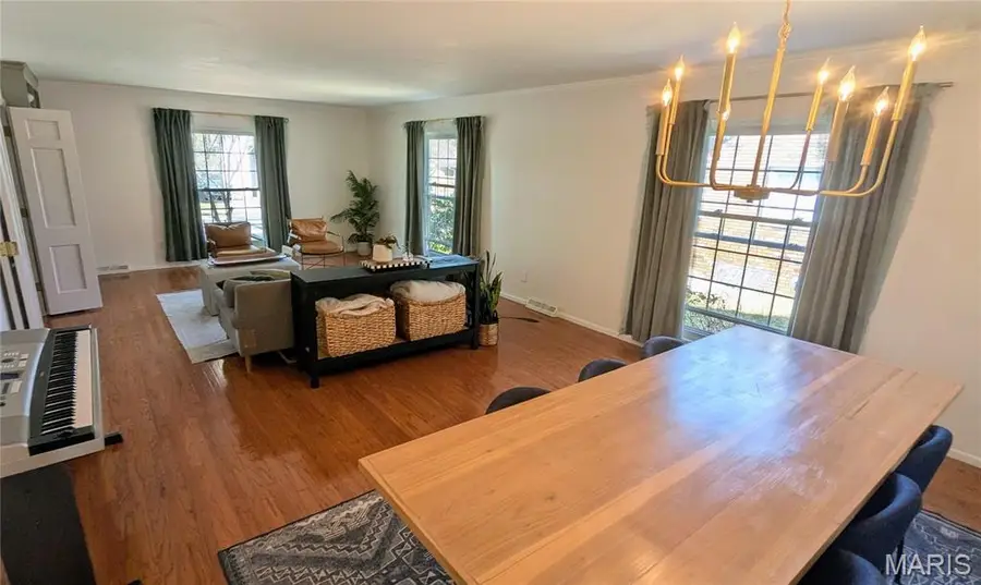 2020 Madison Avenue, Edwardsville, IL 62025 - #2