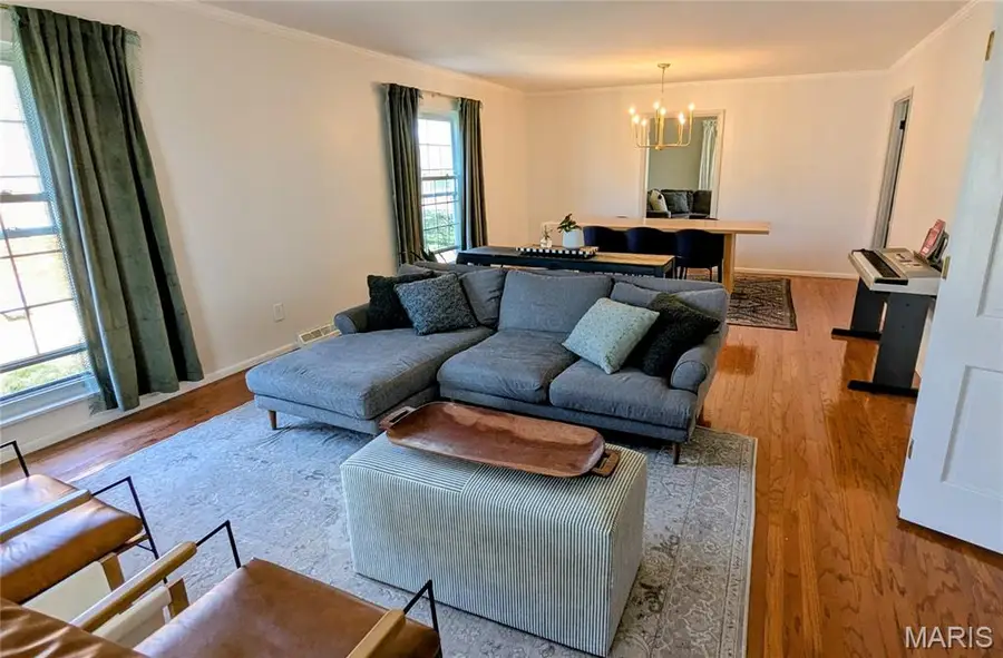 2020 Madison Avenue, Edwardsville, IL 62025 - #3