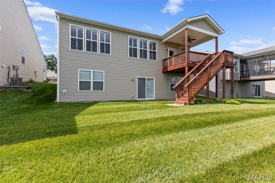 427 Barn Swallow Drive, Lake Saint Louis, MO 63367 - #2