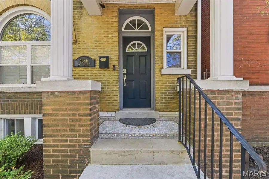4546 Arco Avenue, Saint Louis, MO 63110 - #2