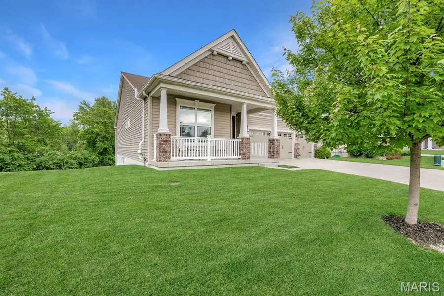 2780 Brook Hill Lane, Saint Charles, MO 63303 - #2