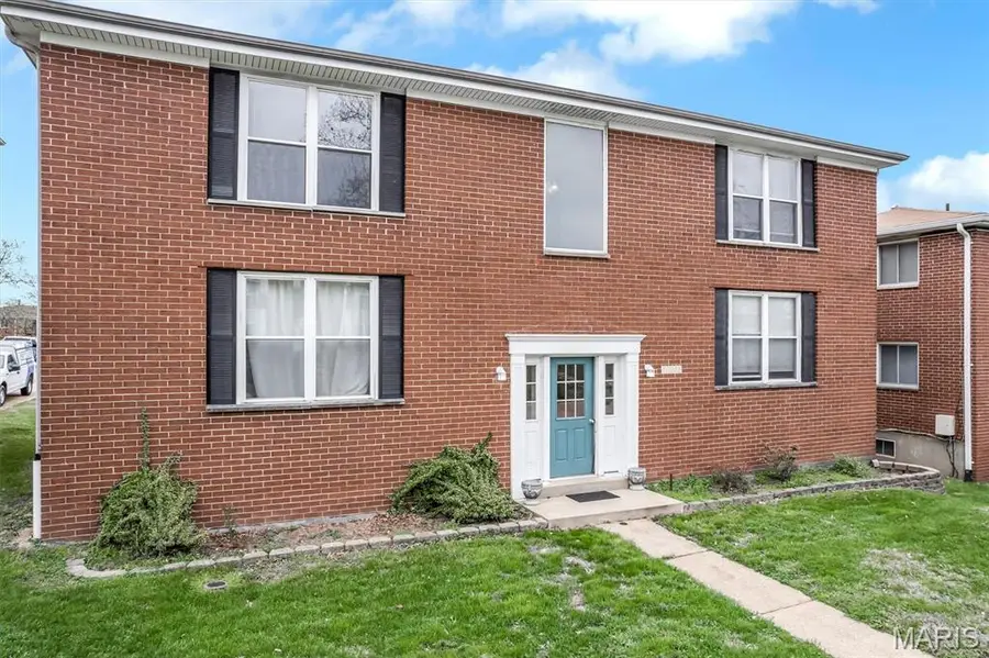 10028 Puttington Drive, Saint Louis, MO 63123 - #3