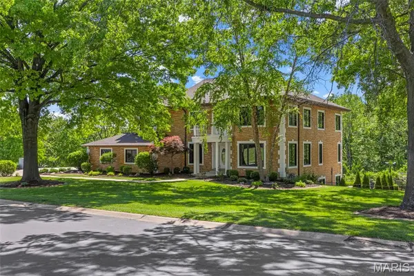 54 Bogey Estates Drive, St Charles, MO 63303