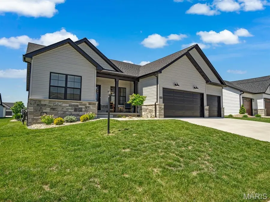 3160 Ashley Drive, Glen Carbon, IL 62034 - #3