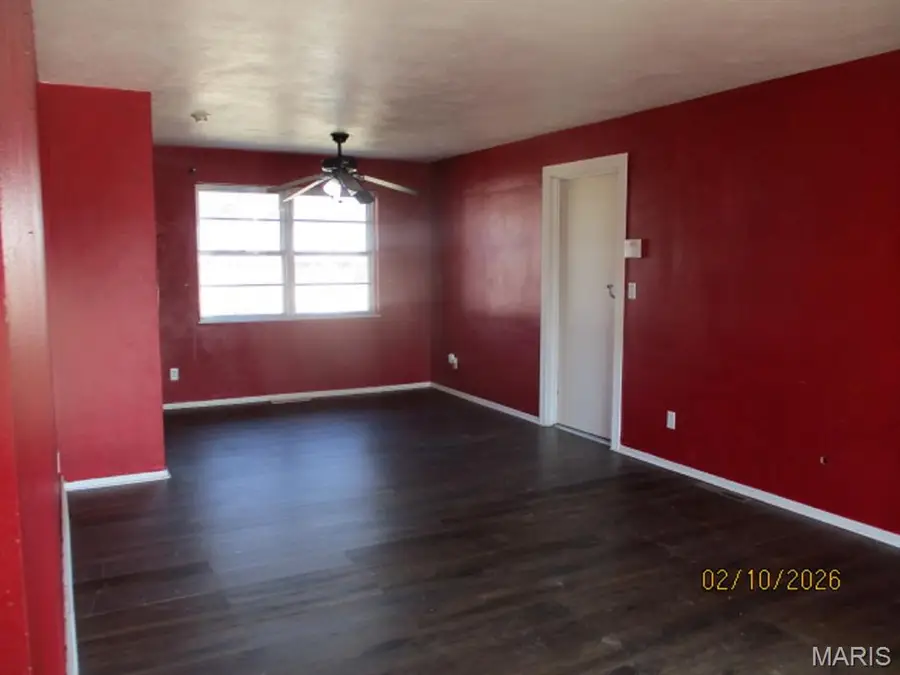 612 Springdale Drive, Belleville, IL 62223 - #2