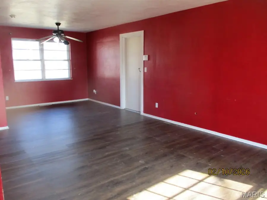 612 Springdale Drive, Belleville, IL 62223 - #3