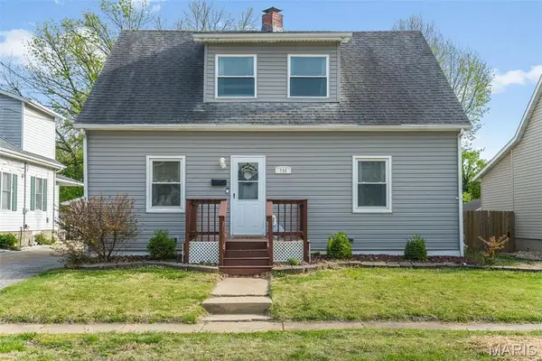 726 Maple Street, Collinsville, IL 62234