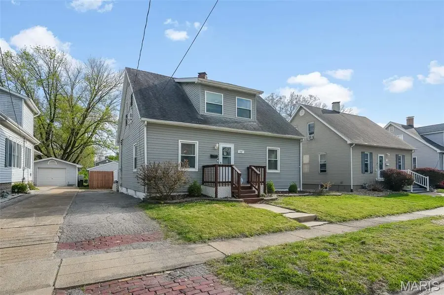 726 Maple Street, Collinsville, IL 62234 - #3