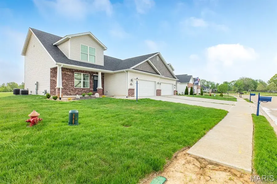 207 Wrigley Field Drive, Bethalto, IL 62010 - #2