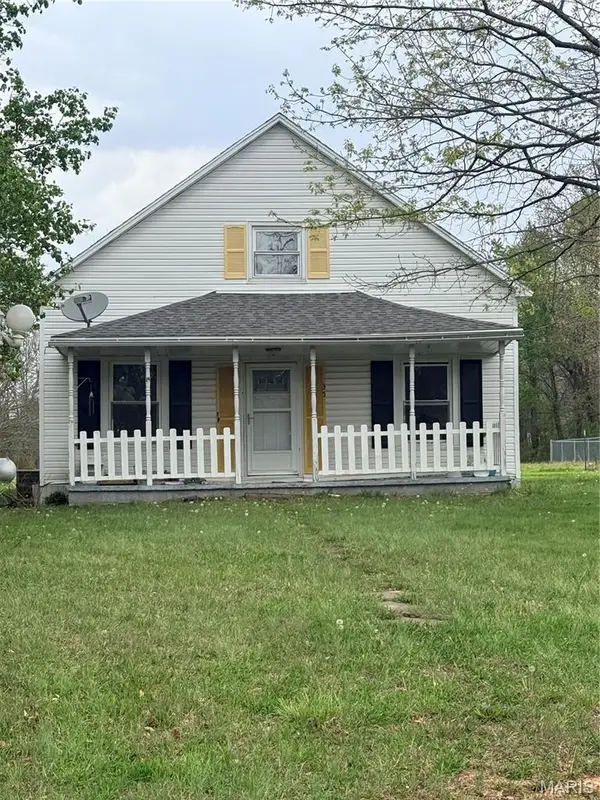 35 Civey Boulevard, Bixby, MO 65439