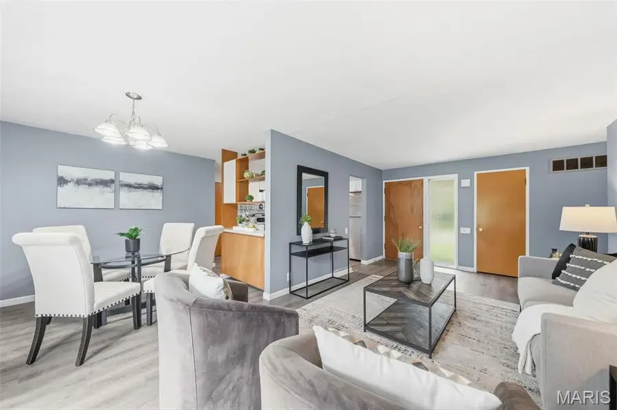 2100 Argo Drive, Florissant, MO 63031 - #3