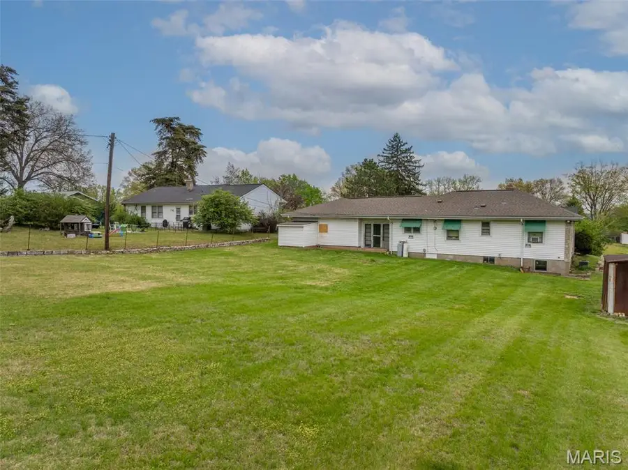 107 Lock Drive, Ballwin, MO 63011 - #3
