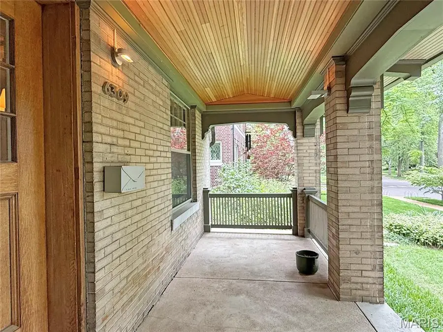 6309 Washington Avenue, University City, MO 63130 - #3