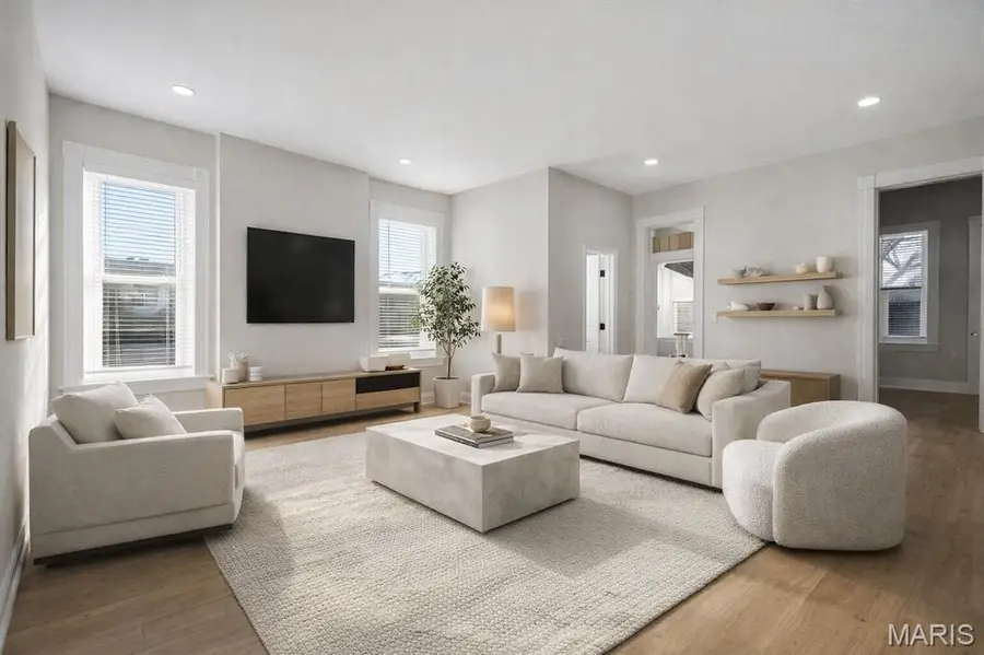 2223 Benton Terrace, Saint Louis, MO 63139 - #3