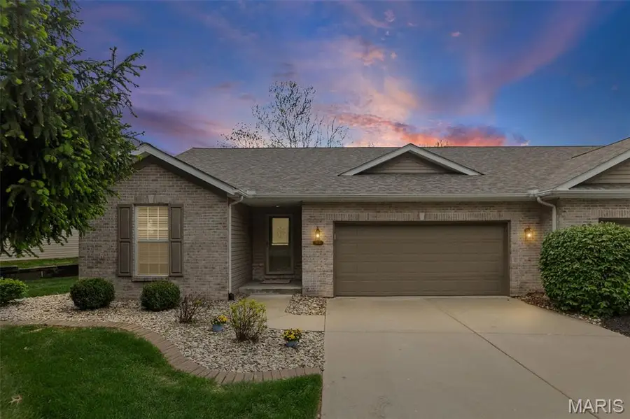 903 Esic Drive, Edwardsville, IL 62025 - #2