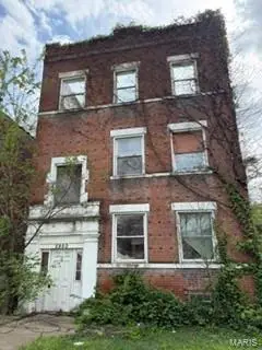 5950 Plymouth Avenue, St Louis, MO 63112