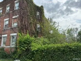 5950 Plymouth Avenue, Saint Louis, MO 63112 - #2