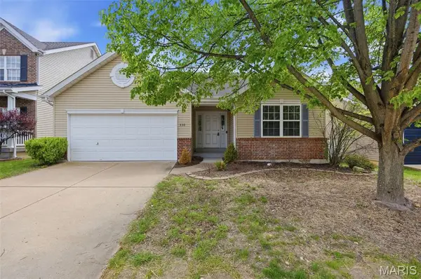 330 Hunters Heights Drive, Eureka, MO 63025