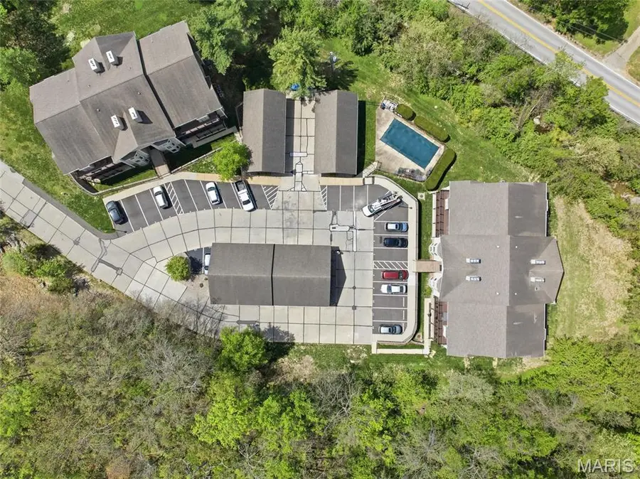 4501 Eli Drive #G, Saint Louis, MO 63128 - #3