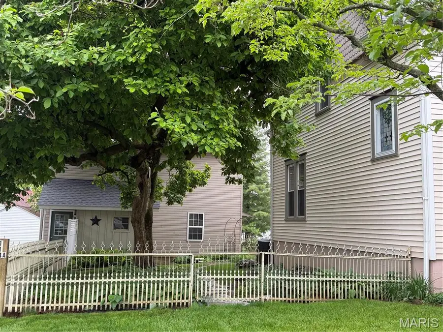 114 E Main Street, Greenville, IL 62246 - #3