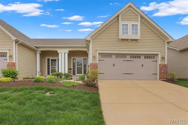 234 Coachgate Lane, Ballwin, MO 63021