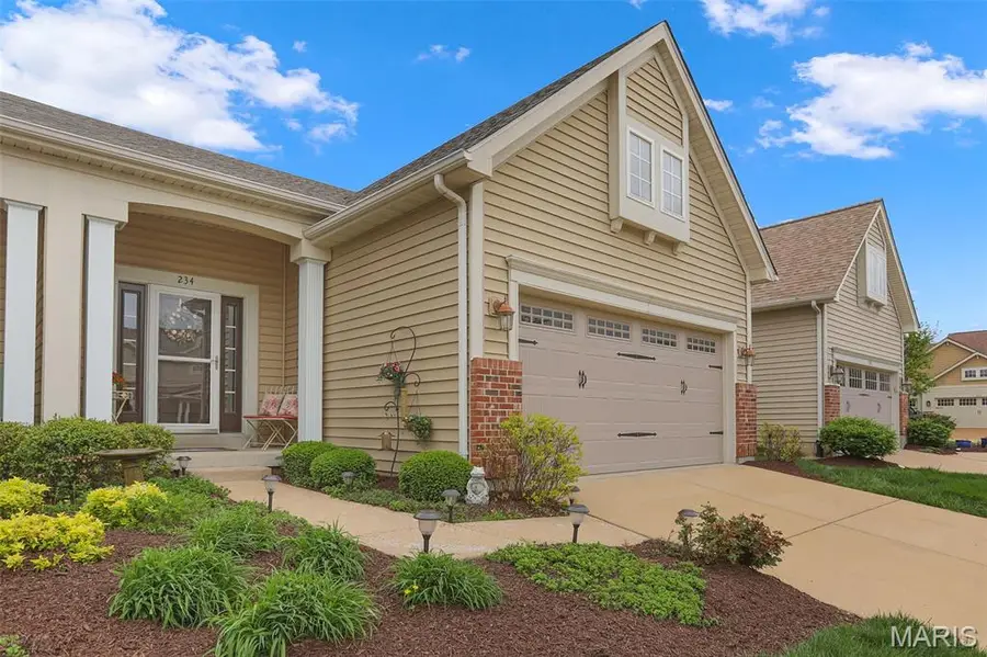234 Coachgate Lane, Ballwin, MO 63021 - #2