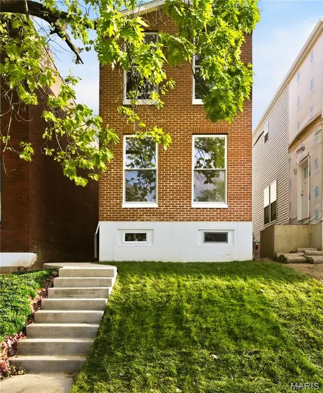 2734 Geyer Avenue, Saint Louis, MO 63104 - #1