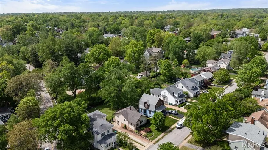 754 Greeley Avenue, Webster Groves, MO 63119 - #2