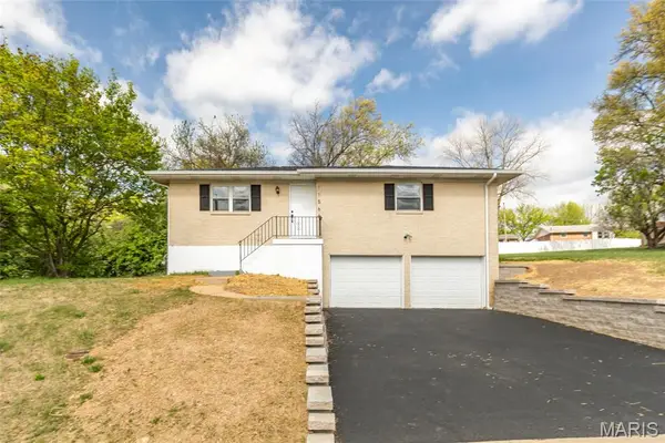 11565 Mehl Avenue, Florissant, MO 63303