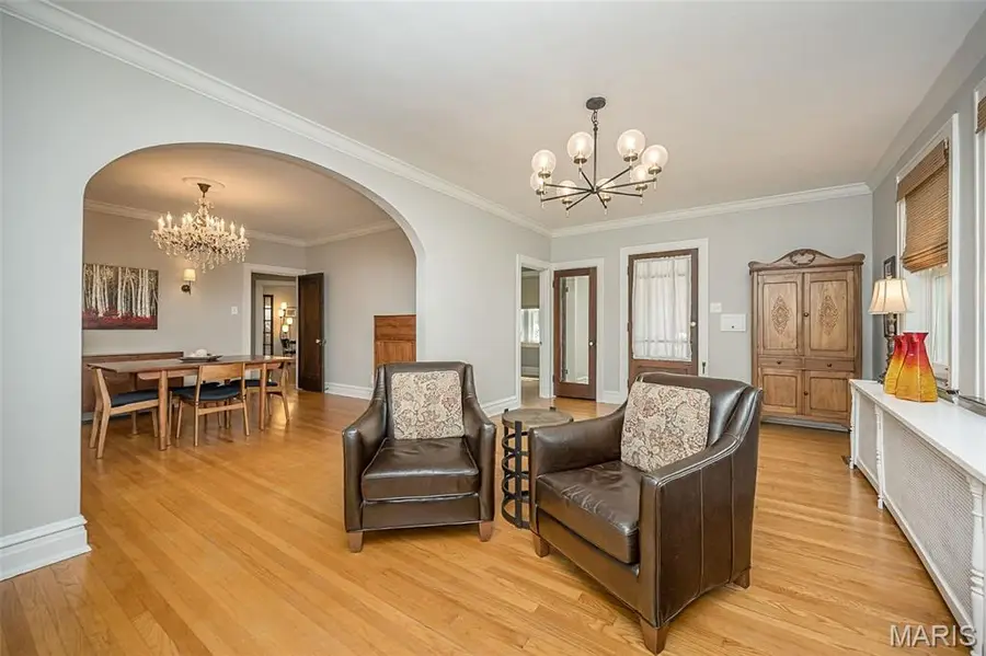 332 Marion Avenue, Webster Groves, MO 63119 - #3