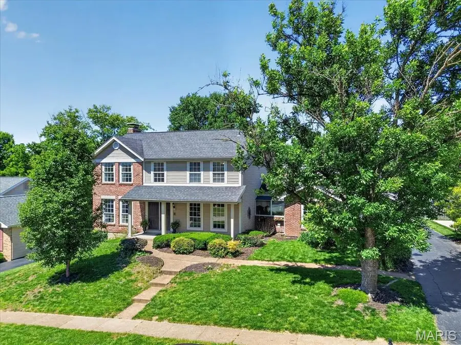 15327 Grantley Drive, Chesterfield, MO 63017 - #2