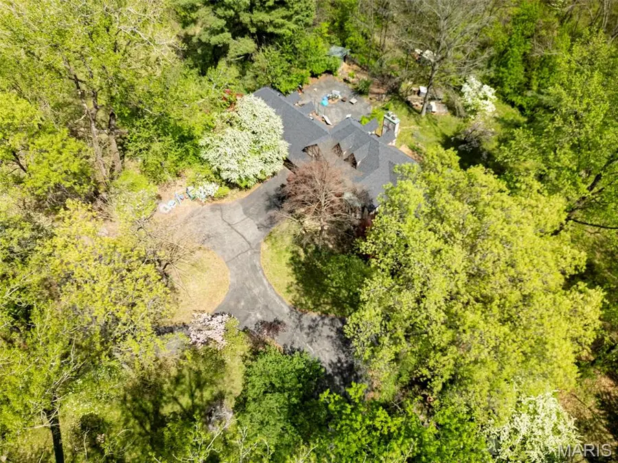 250 Quindaro Drive, Florissant, MO 63034 - #3