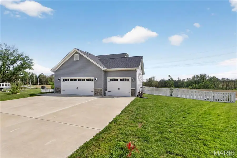 10 Caboose Court, Troy, MO 63379 - #3