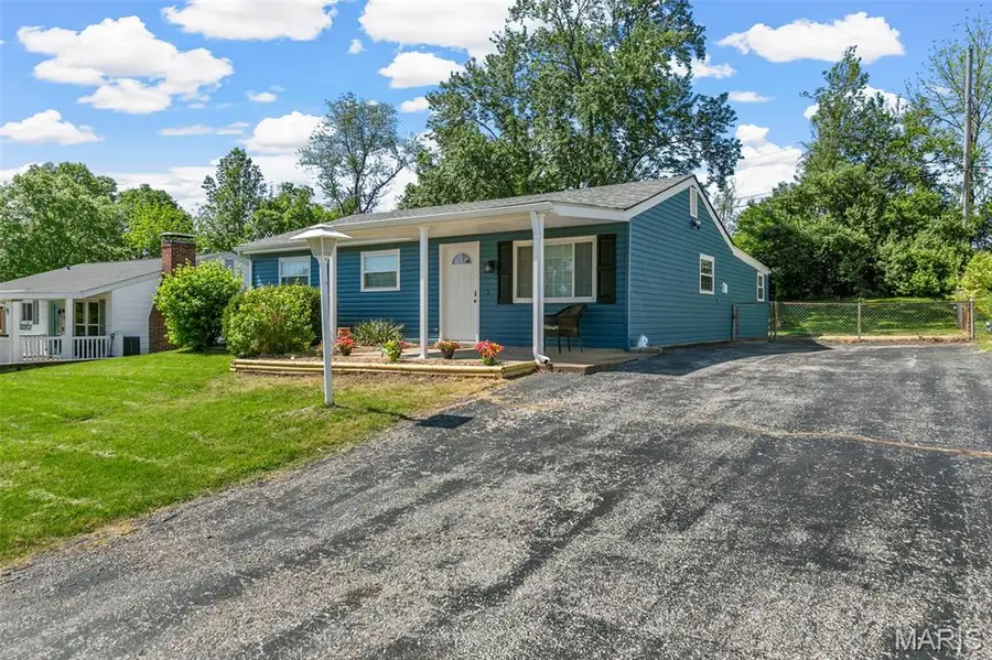 2221 Summit Drive, Arnold, MO 63010 - #2