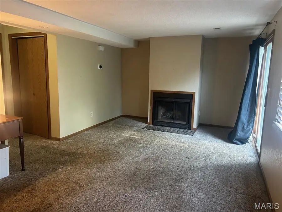 145 Sandridge Drive, Collinsville, IL 62234 - #2