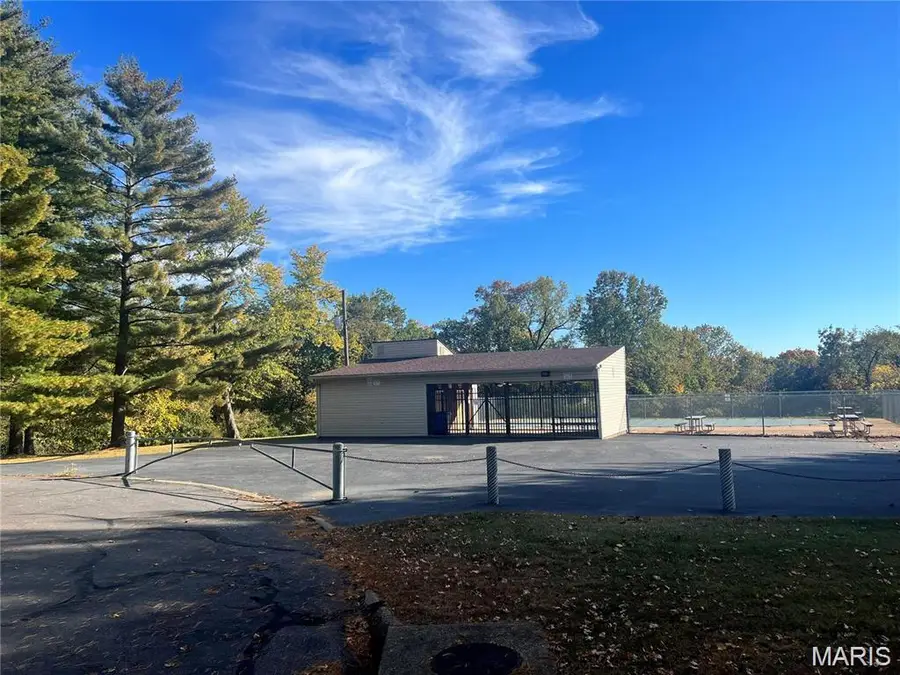 2648 Baltusrol Drive, Saint Louis, MO 63129 - #3