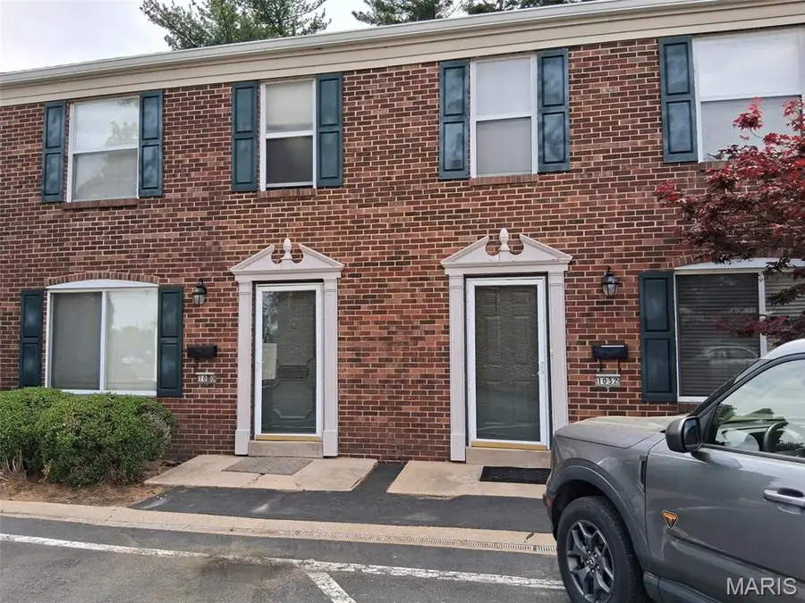 1025 Lacouer Drive, Kirkwood, MO 63122 - #2