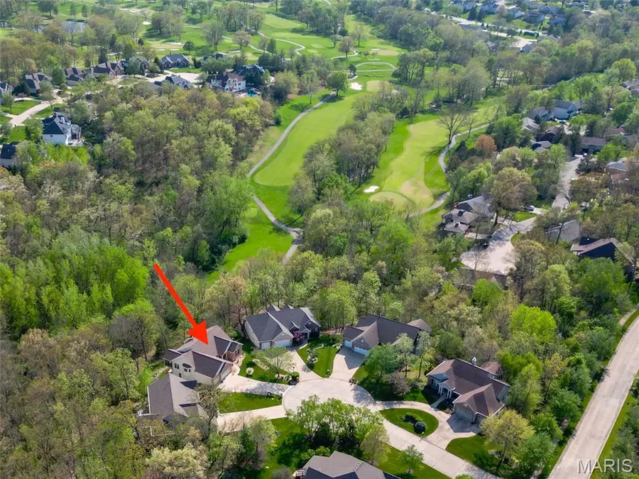16 Charlemagne Court, Lake Saint Louis, MO 63367 - #2