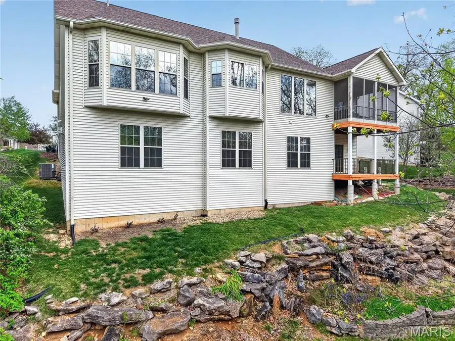16 Charlemagne Court, Lake Saint Louis, MO 63367 - #3