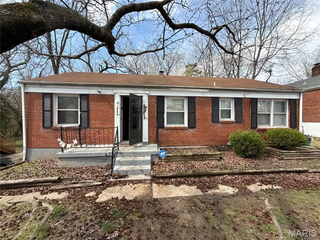 10193 Green Valley Drive, Saint Louis, MO 63136 - #1