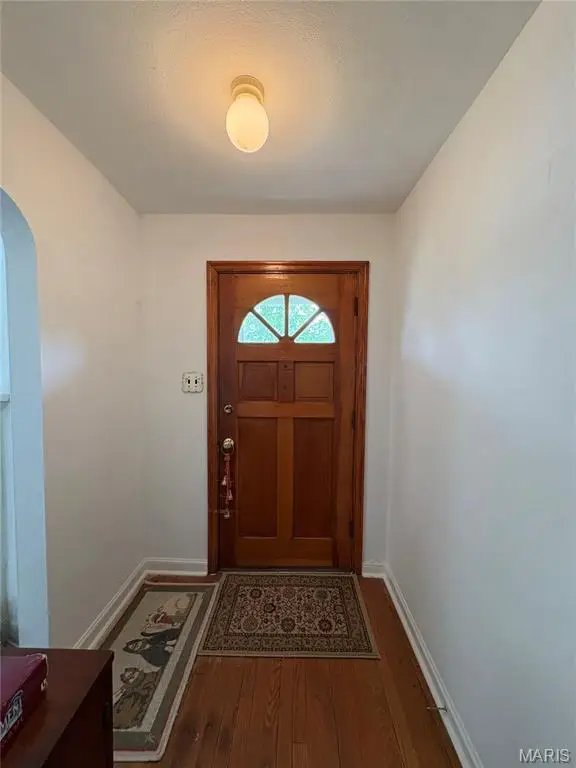 1053 Chelsea Avenue, Glendale, MO 63122 - #3