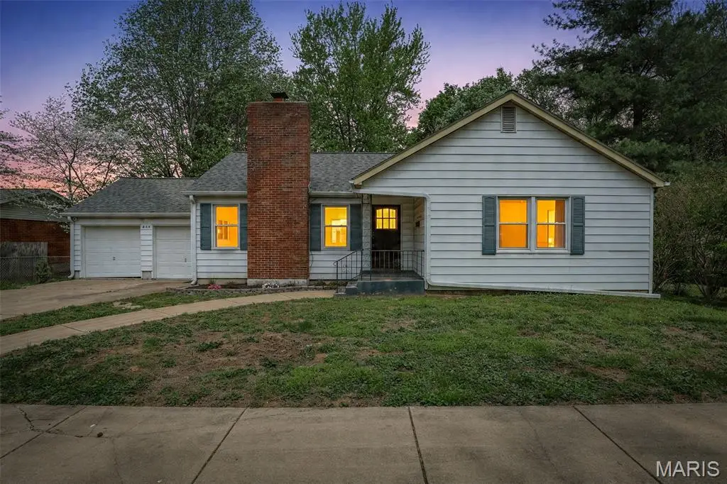 625 Warren Street, Farmington, MO 63640 - #1