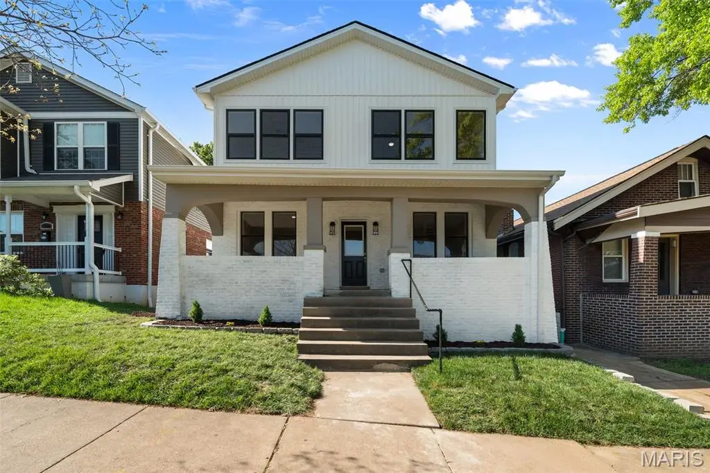 3924 Parker Avenue, Saint Louis, MO 63116 - #1