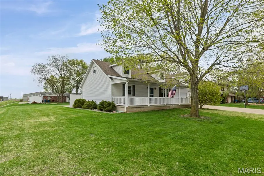 106 N 11th Street, New Baden, IL 62265 - #2