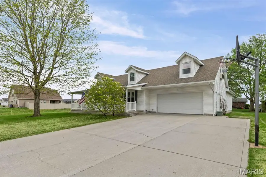 106 N 11th Street, New Baden, IL 62265 - #3
