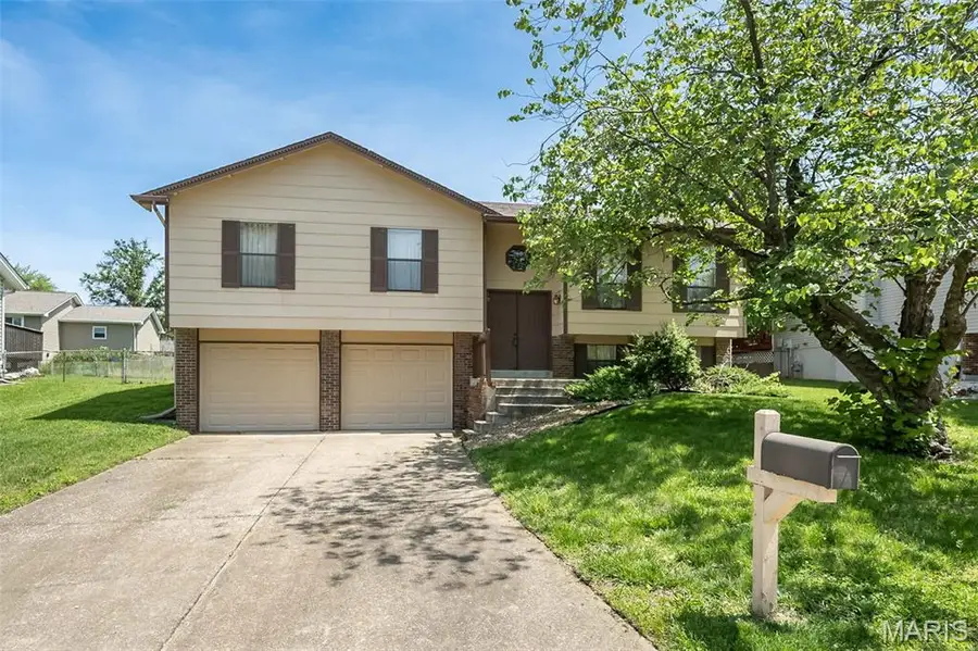 4216 Elkhart Lake Road, Saint Charles, MO 63304 - #3