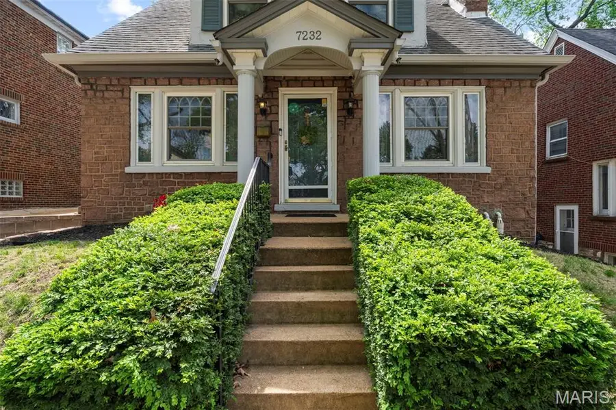 7232 Northmoor Drive, Hadley, MO 63105 - #2