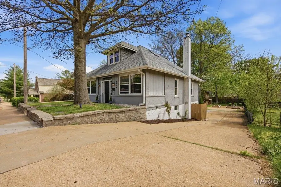 8524 S Laclede Station Road, Affton, MO 63123 - #3