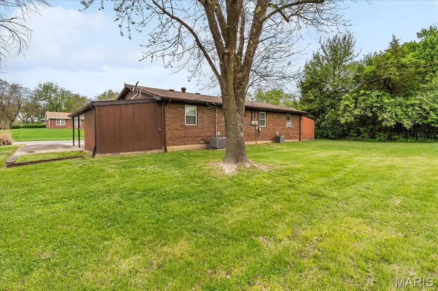24 Justice Drive, Belleville, IL 62226 - #2
